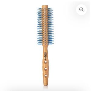 CORTEX BEAUTY

Salon Professional Styling Brushm